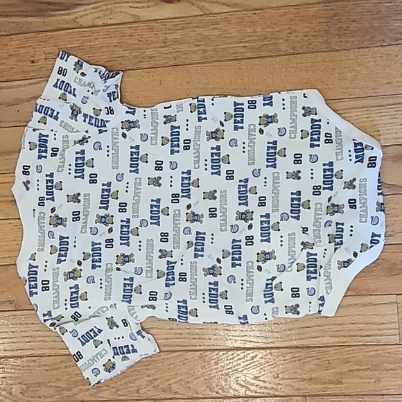 Carter's one-piece boy's outfit - Picture 2 of 5